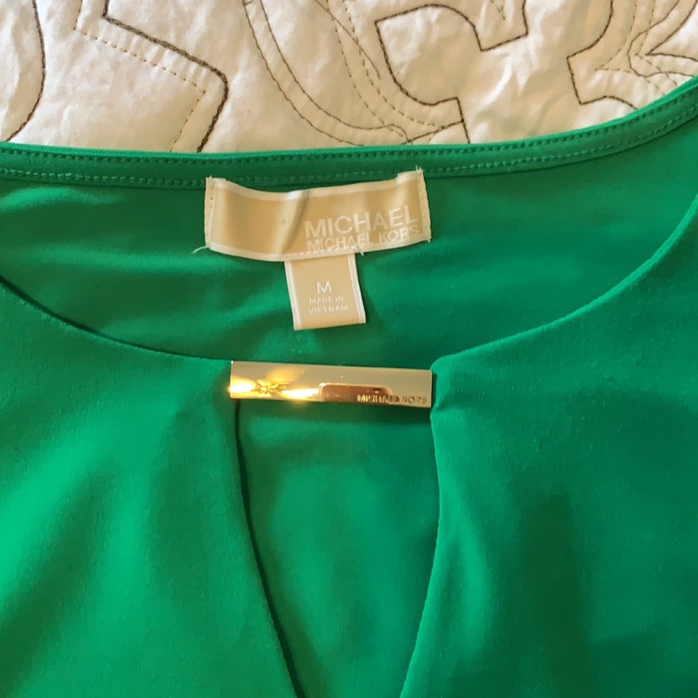 Michael Kors Green Top to with Gold Accent - Picture 2 of 3